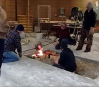 Foundry Team Work: Casting Aluminum